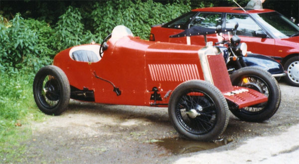 Image of a Lea Francis car