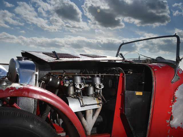 Image of the HRG engine bay from the near side showing the carburetors. Image courtesy of Classic & Sports Car magazine.